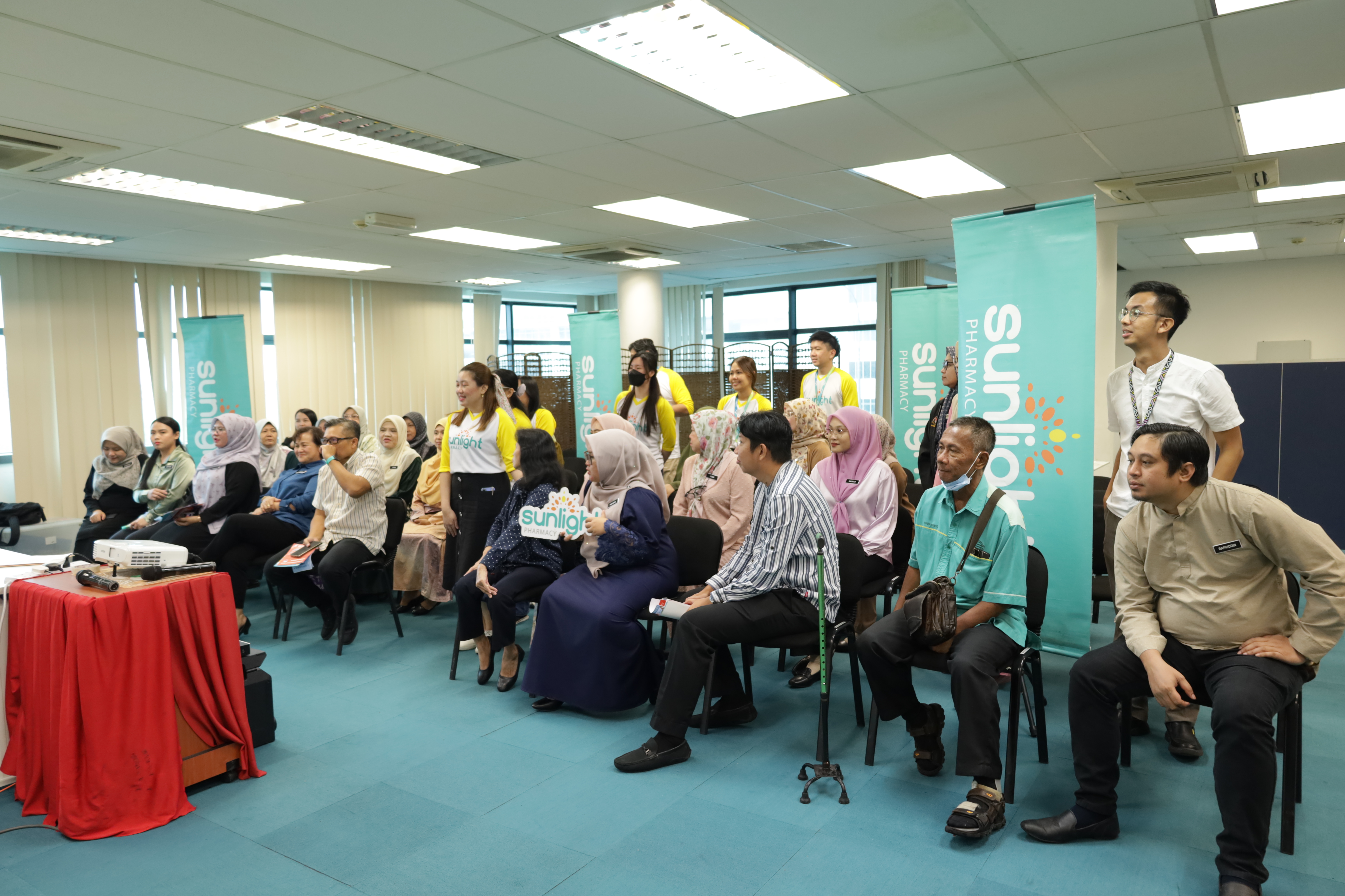 TAKLIMAT KESIHATAN BAGI KEMPEN CSR 