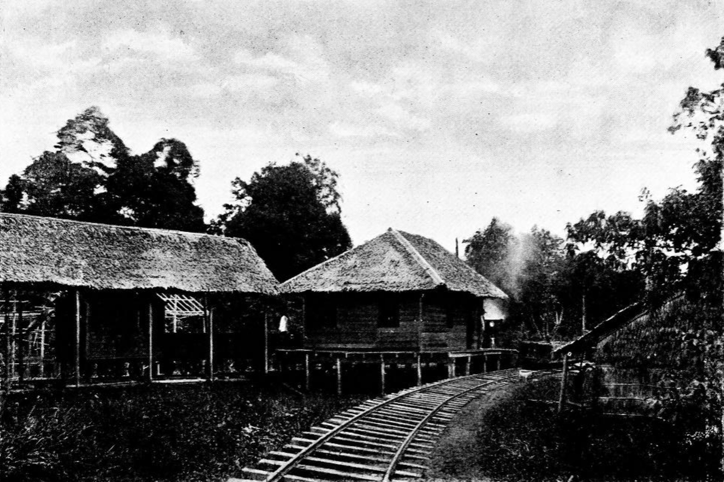Landasan keretapi awal melalui penempatan di Borneo Utara Landasan keretapi awal melalui penempatan di Borneo Utara